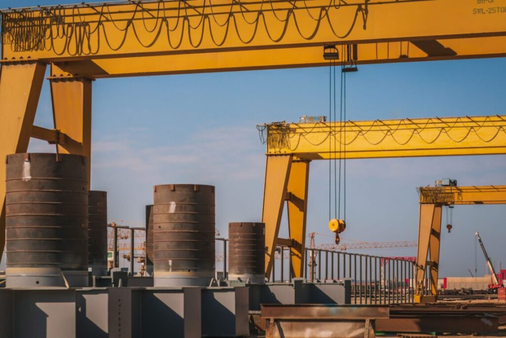 industrial lifting